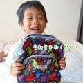 《育兒用》威斯邁國際。來自英國的Hugger孩童背包、Hugger Tritan彈跳吸管水壺～寶貝上學外出不可缺的最佳小幫手